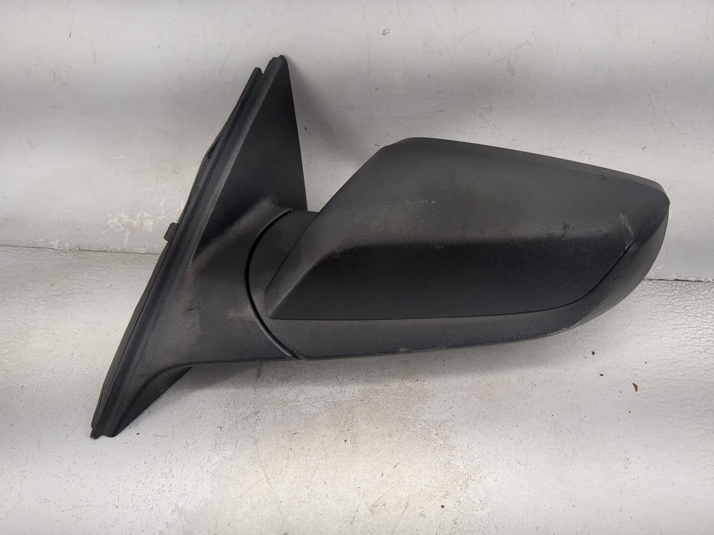 2017 Chevrolet Malibu Driver Side View Mirror - Left Door Mirror OEM Used - Oemusedautoparts1.com