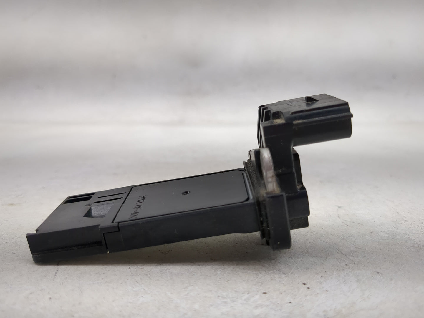 2016-2021 Chevrolet Malibu Mass Air Flow Meter Maf 1486031 - Oemusedautoparts1.com
