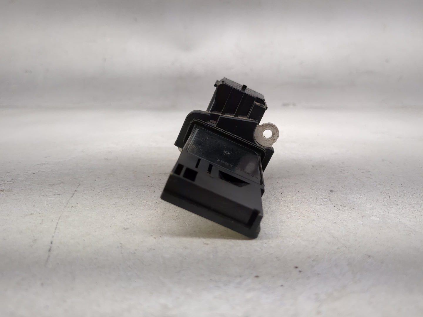 2016-2021 Chevrolet Malibu Mass Air Flow Meter Maf 1486031 - Oemusedautoparts1.com