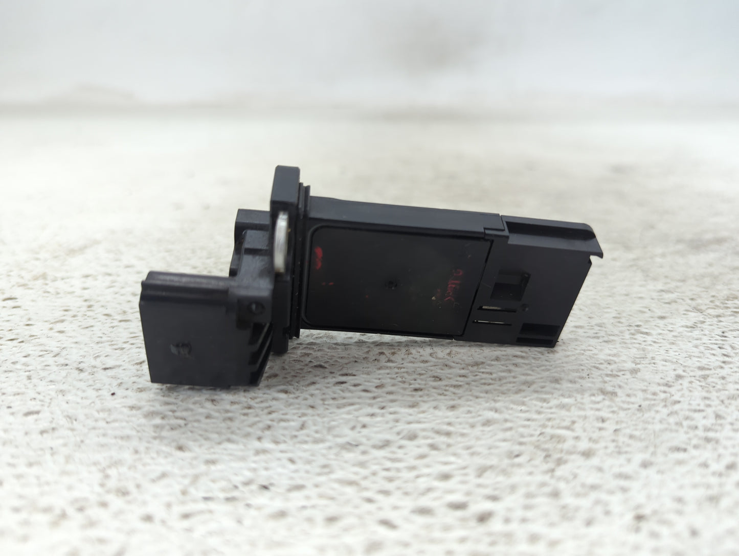 2016-2021 Chevrolet Malibu Mass Air Flow Meter Maf 1487538 - Oemusedautoparts1.com