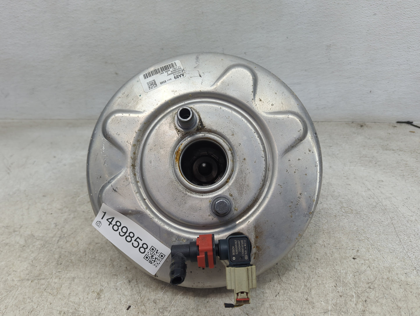 2016-2021 Chevrolet Malibu Power Brake Booster Oem 1489858 - Oemusedautoparts1.com