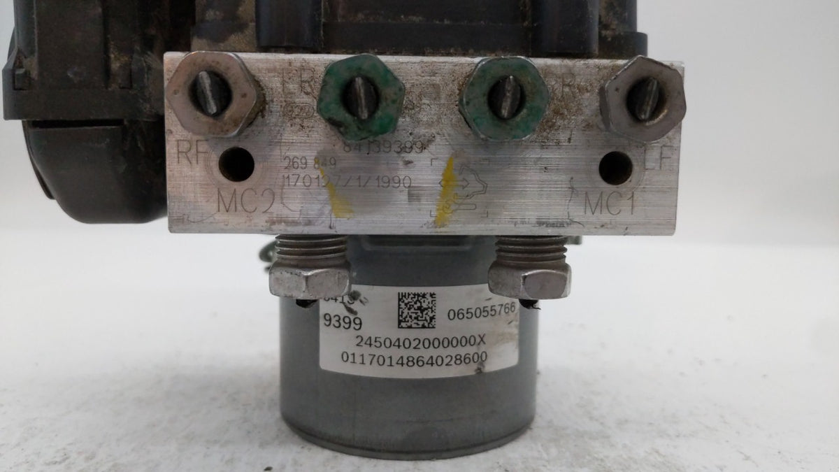 2017 Chevrolet Malibu Anti-Lock Brake ABS Pump Module Actuator OEM P/N:84139389 065055768 Fits OEM Used Auto Parts - Oemused