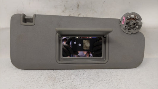 2016-2019 Chevrolet Malibu Sun Visor Shade Replacement Passenger Right Mirror Fits Fits 2016 2017 2018 2019 OEM Used Auto Pa