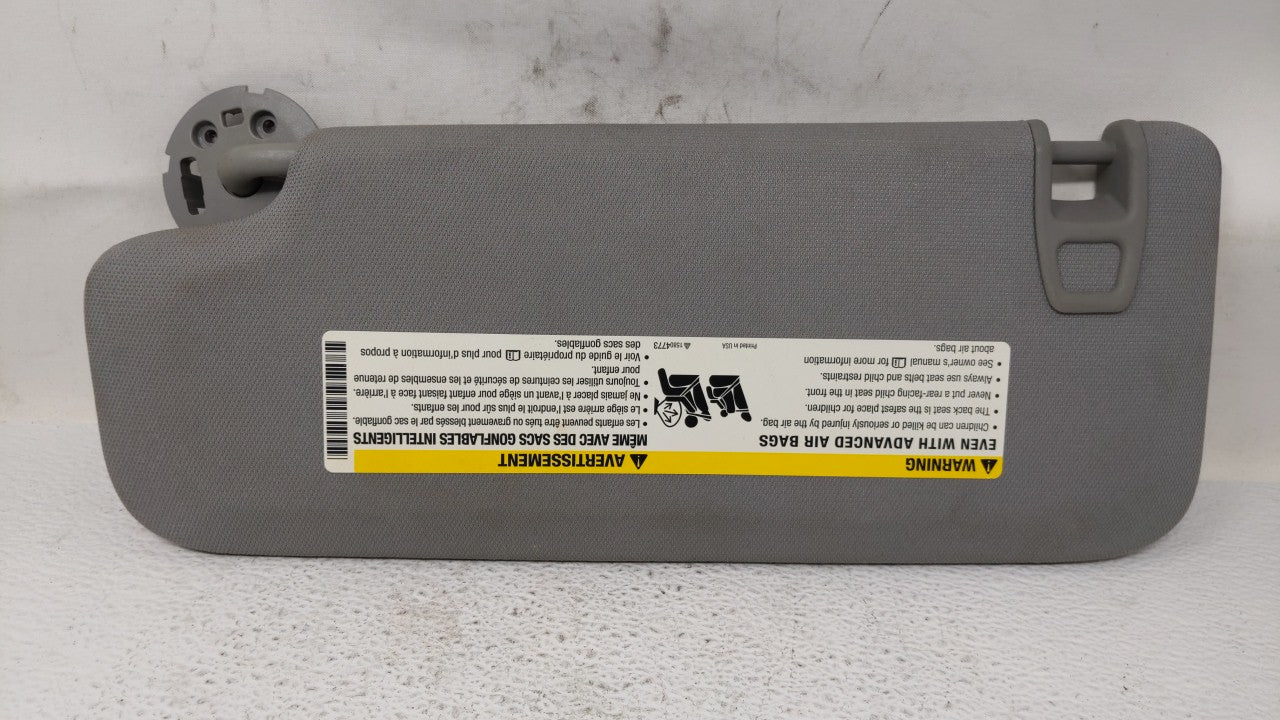 2016-2019 Chevrolet Malibu Sun Visor Shade Replacement Passenger Right Mirror Fits Fits 2016 2017 2018 2019 OEM Used Auto Pa