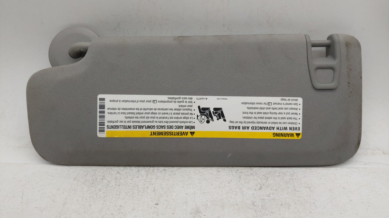 2016-2019 Chevrolet Malibu Sun Visor Shade Replacement Passenger Right Mirror Fits Fits 2016 2017 2018 2019 OEM Used Auto Pa