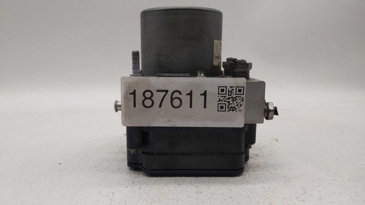2017 Chevrolet Malibu ABS Pump Control Module Replacement P/N:84139389 065055768, 065055766, 84139399, 84205164 Fits OEM Use