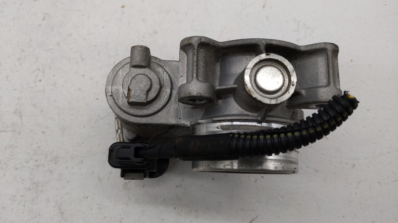 2016-2019 Chevrolet Malibu Throttle Body P/N:12659491BA 12671379AA Fits Fits 2016 2017 2018 2019 OEM Used Auto Parts - Oemus
