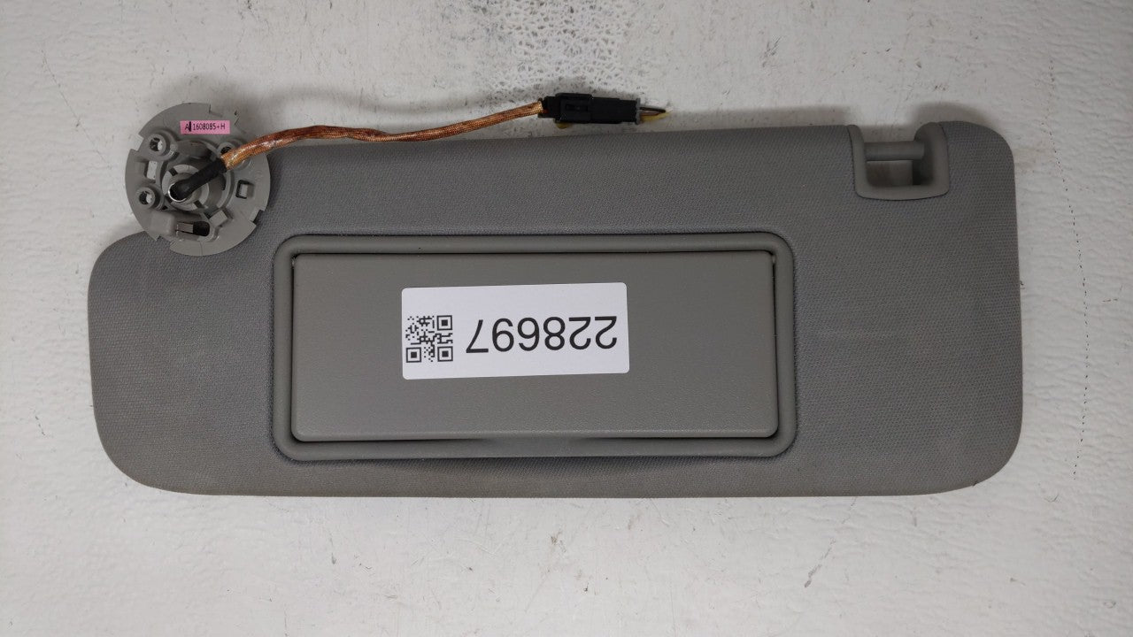 2016-2021 Chevrolet Malibu Sun Visor Shade Replacement Driver Left Mirror Fits Fits 2016 2017 2018 2019 2020 2021 OEM Used A