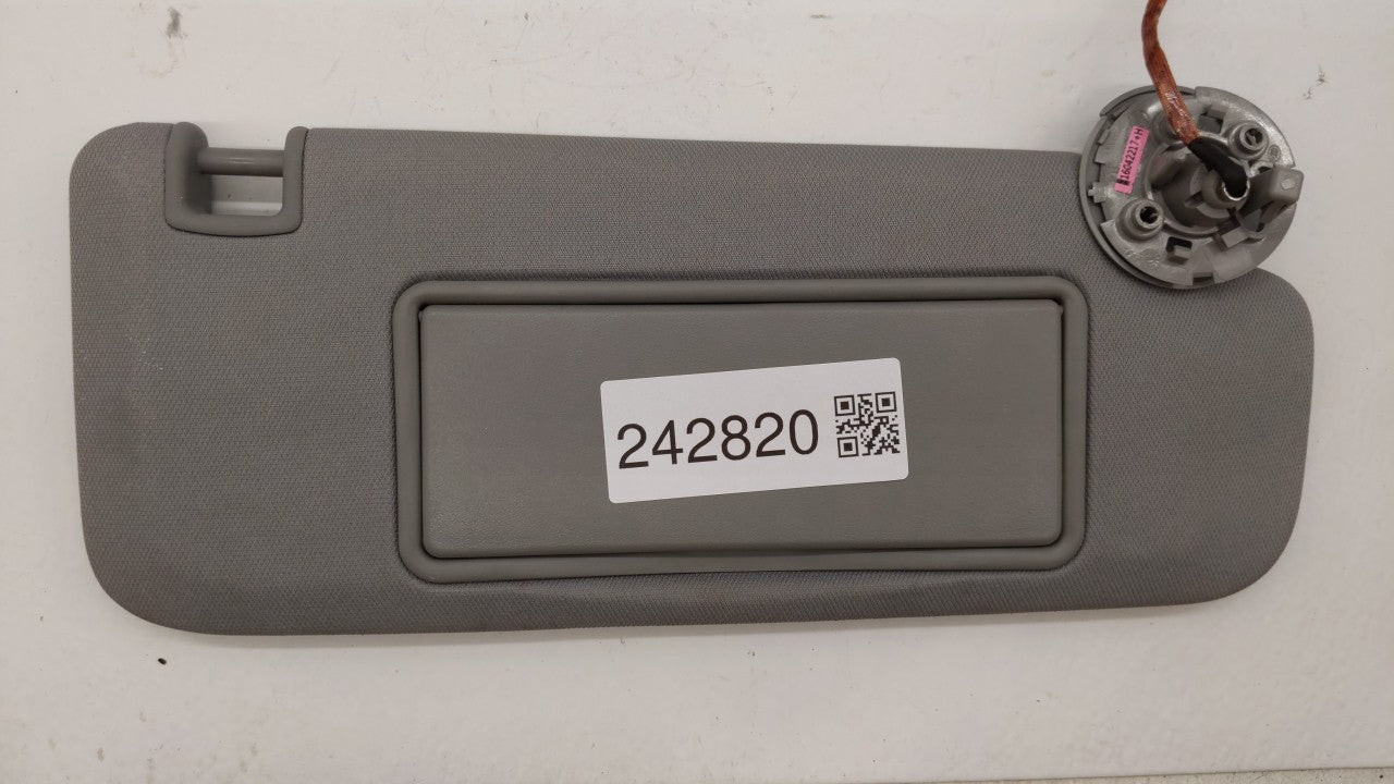 2016-2019 Chevrolet Malibu Sun Visor Shade Replacement Passenger Right Mirror Fits Fits 2016 2017 2018 2019 OEM Used Auto Pa