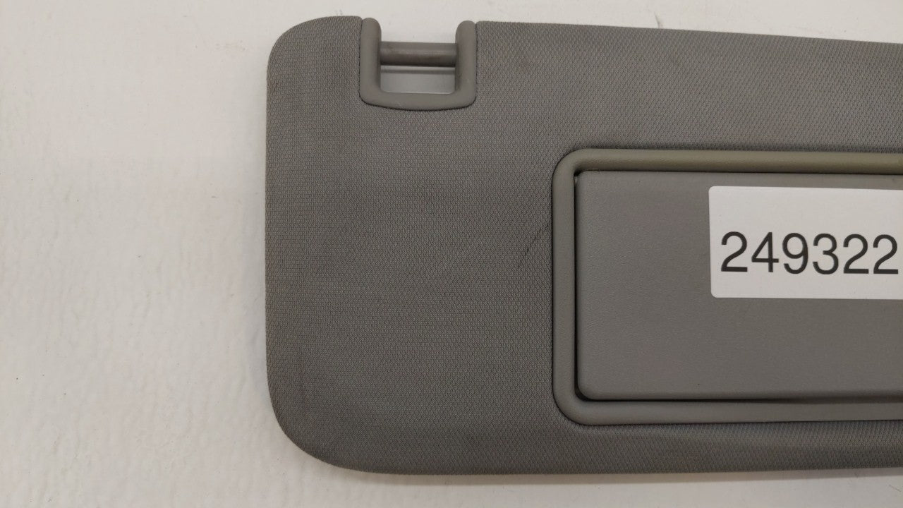 2016-2019 Chevrolet Malibu Sun Visor Shade Replacement Passenger Right Mirror Fits Fits 2016 2017 2018 2019 OEM Used Auto Pa