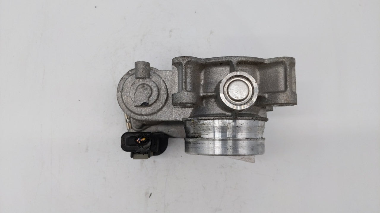 2016-2019 Chevrolet Malibu Throttle Body P/N:12659491BA 12671379AA Fits Fits 2016 2017 2018 2019 OEM Used Auto Parts - Oemus