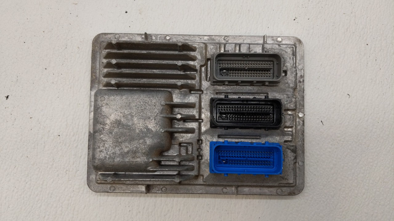 2017-2018 Chevrolet Malibu PCM Engine Control Computer ECU ECM PCU OEM P/N:12696201 12692038, 12676683 Fits Fits 2017 2018 2