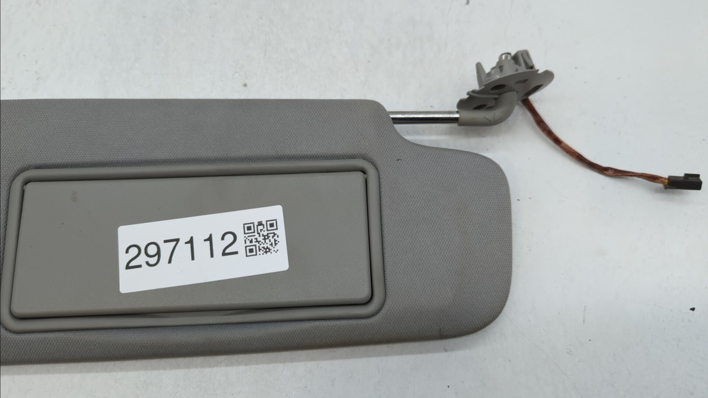 2016-2019 Chevrolet Malibu Sun Visor Shade Replacement Passenger Right Mirror Fits Fits 2016 2017 2018 2019 OEM Used Auto Pa