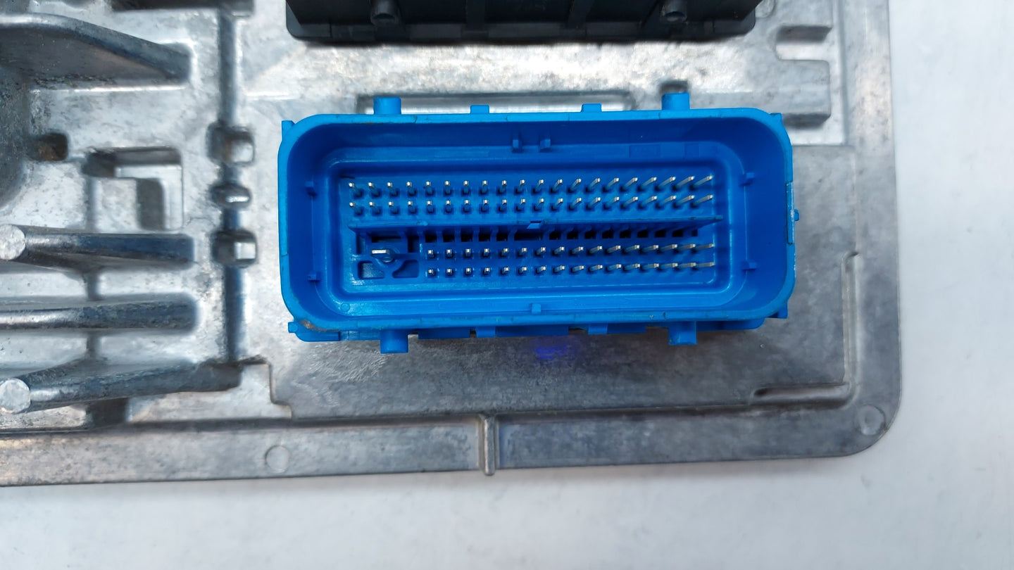 2017-2018 Chevrolet Malibu PCM Engine Control Computer ECU ECM PCU OEM P/N:12687467 12696201, 12692038 Fits Fits 2017 2018 2