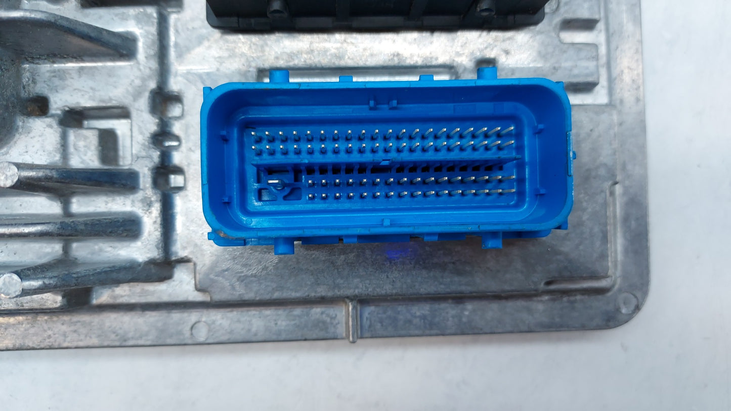 2017-2018 Chevrolet Malibu PCM Engine Control Computer ECU ECM PCU OEM P/N:12687467 12696201, 12692038 Fits Fits 2017 2018 2