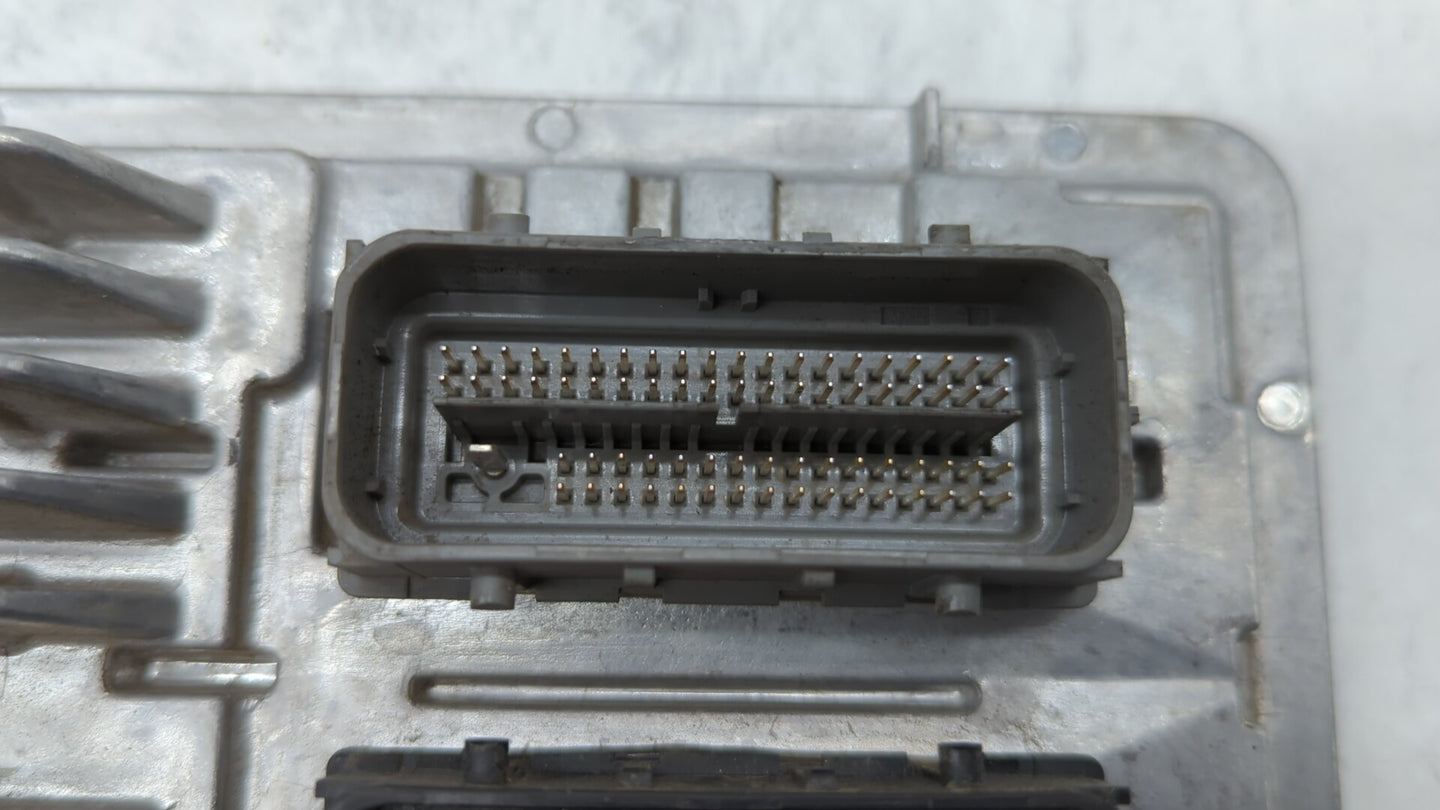 2017-2018 Chevrolet Malibu PCM Engine Control Computer ECU ECM PCU OEM P/N:12692812 12687467, 12696201 Fits Fits 2017 2018 2