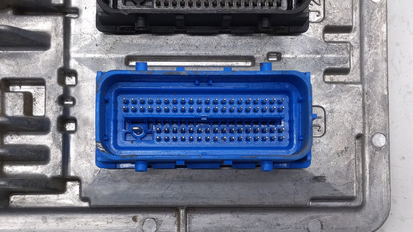 2017-2018 Chevrolet Malibu PCM Engine Control Computer ECU ECM PCU OEM P/N:12692812 12687467, 12696201 Fits Fits 2017 2018 2