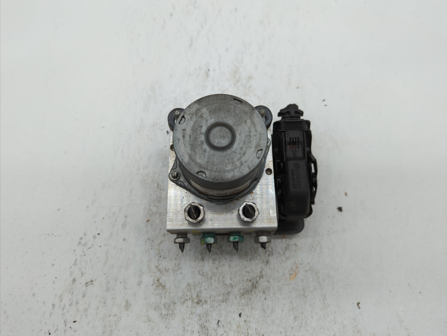2017 Chevrolet Malibu ABS Pump Control Module Replacement P/N:84139389 065055768, 065055766, 84139399, 84205164, 84056034 Fi