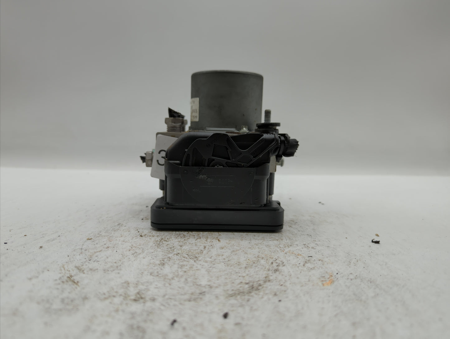 2017 Chevrolet Malibu ABS Pump Control Module Replacement P/N:84139389 065055768, 065055766, 84139399, 84205164, 84056034 Fi