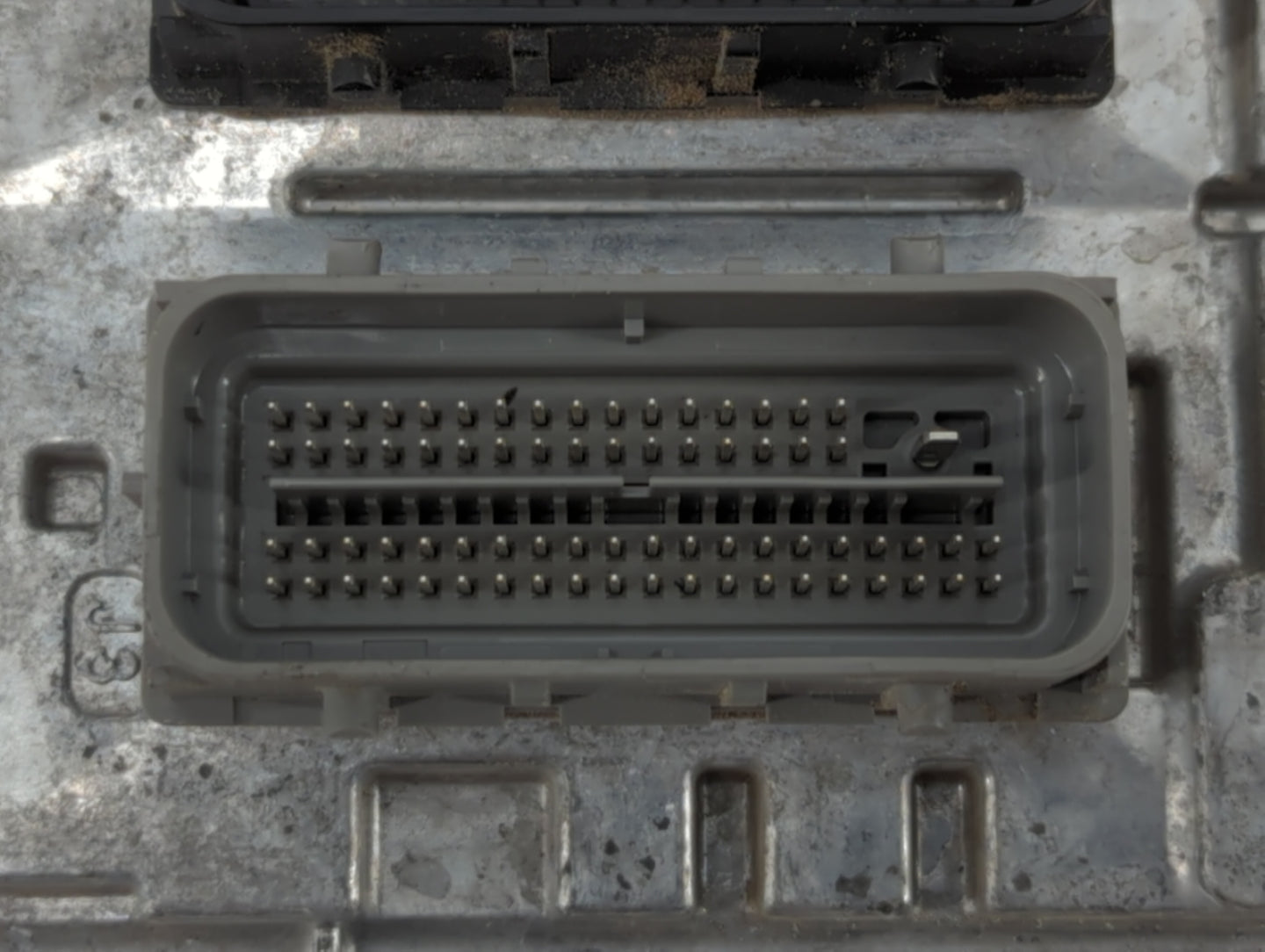 2017-2018 Chevrolet Malibu PCM Engine Control Computer ECU ECM PCU OEM P/N:12688973 12697837, 12687328 Fits Fits 2017 2018 2