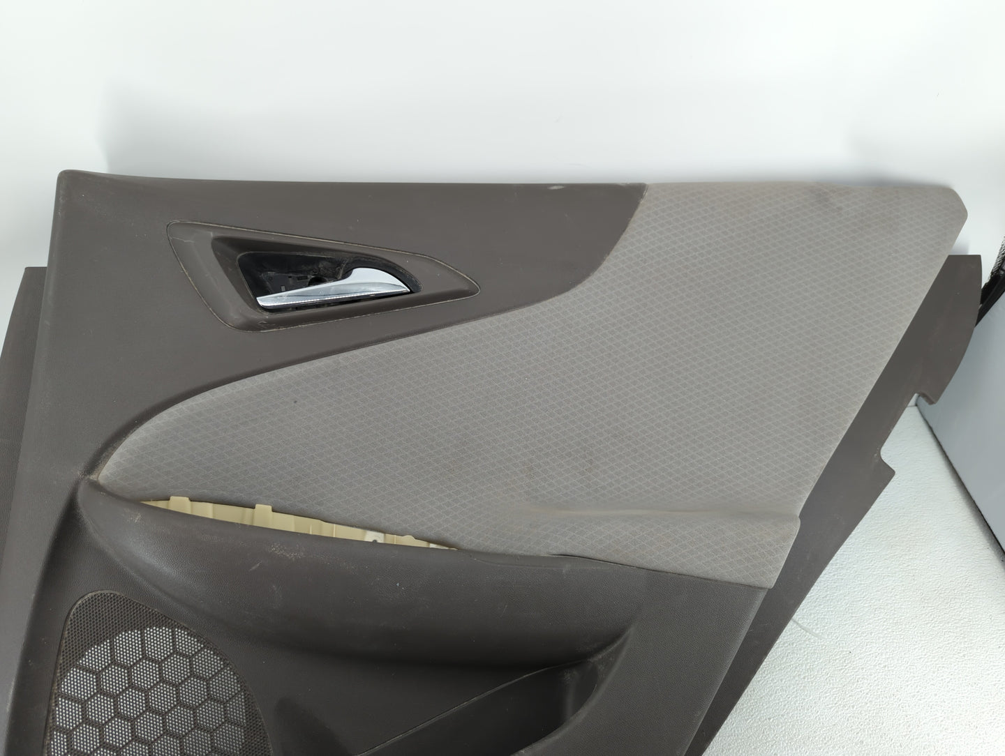 2017 Chevrolet Malibu Rear Right Passenger Interior Door Panel Trim - Oemusedautoparts1.com