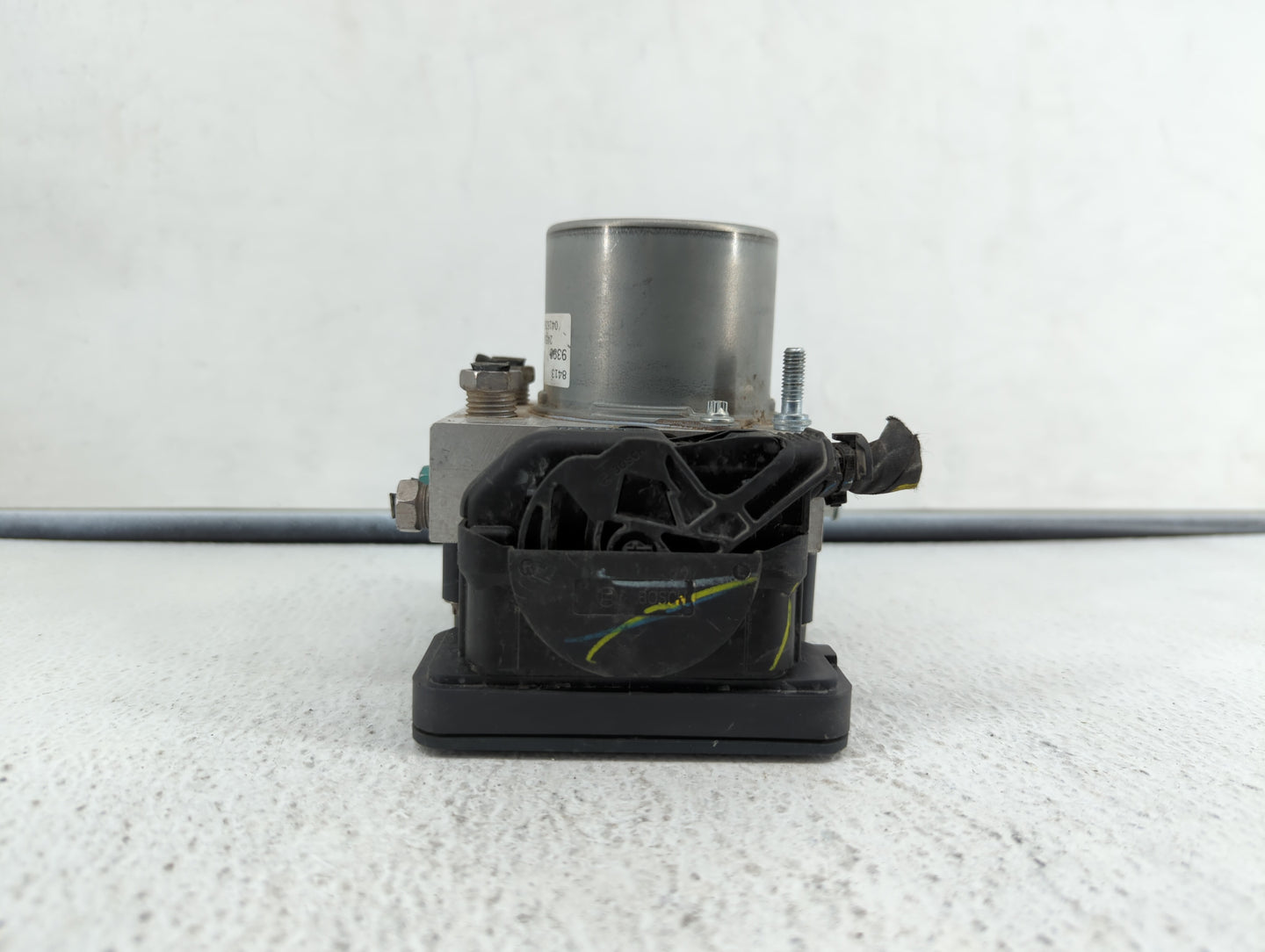 2017 Chevrolet Malibu ABS Pump Control Module Replacement P/N:84139390 A24T27-5242, 84139389, 065055768, 065055766, 84139399