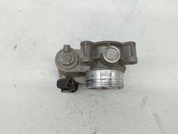 2016-2019 Chevrolet Malibu Throttle Body P/N:12671379AA Fits Fits 2016 2017 2018 2019 OEM Used Auto Parts