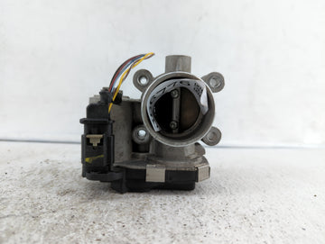 2016-2019 Chevrolet Malibu Throttle Body P/N:12671379AA Fits Fits 2016 2017 2018 2019 OEM Used Auto Parts - Oemusedautoparts