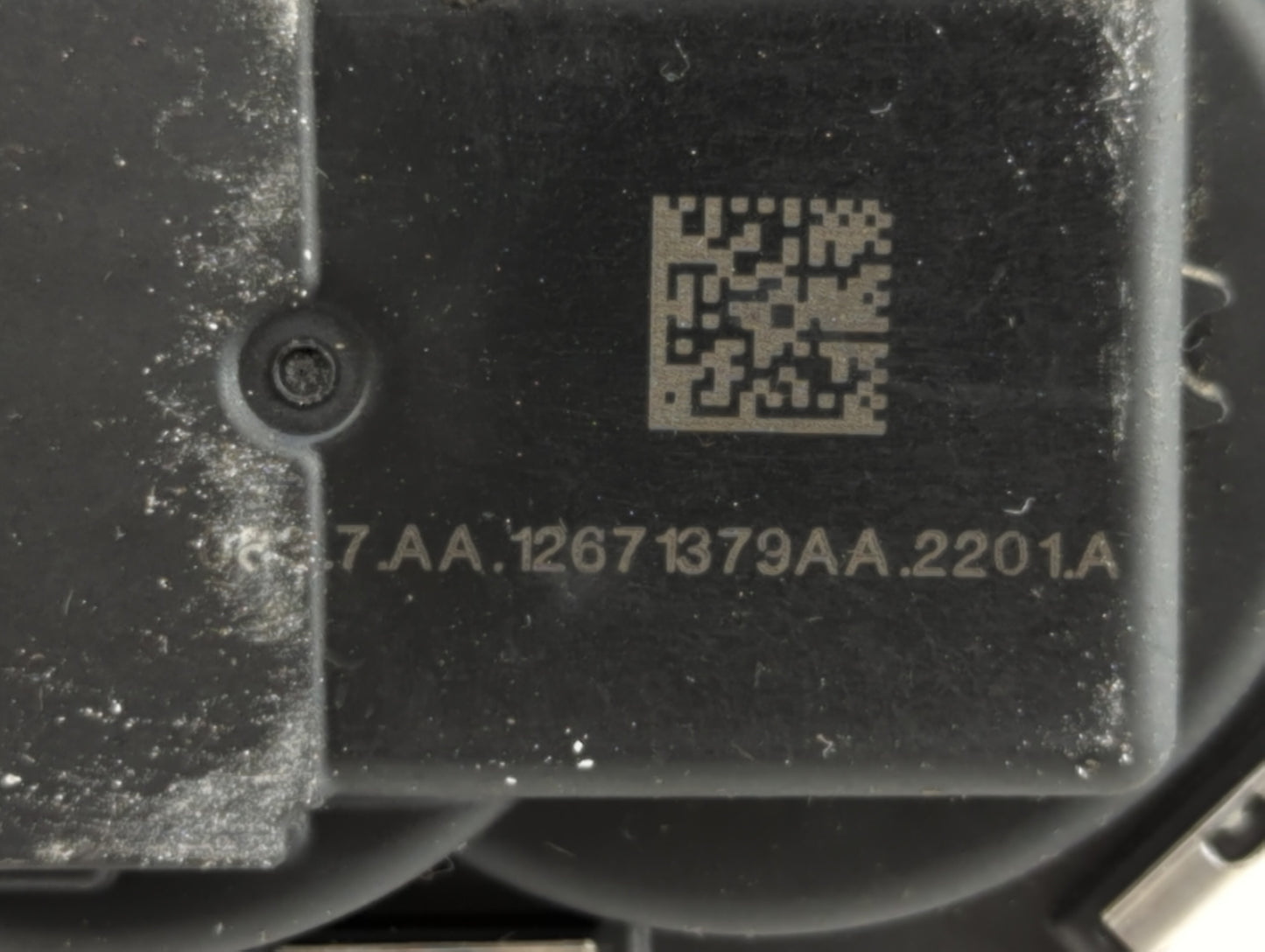 2016-2019 Chevrolet Malibu Throttle Body P/N:12671379AA Fits Fits 2016 2017 2018 2019 OEM Used Auto Parts - Oemusedautoparts