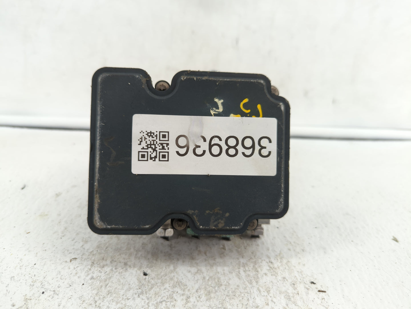 2017 Chevrolet Malibu ABS Pump Control Module Replacement P/N:84139390 A24T27-5242, 84139389, 065055768, 065055766, 84139399