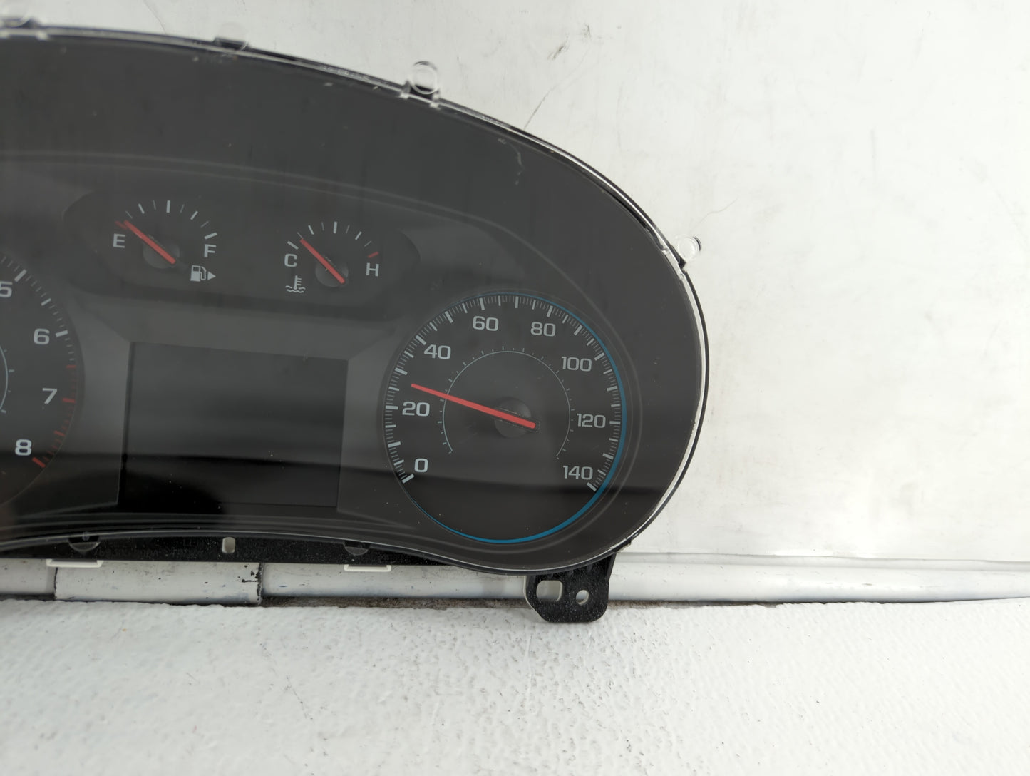 2017-2018 Chevrolet Malibu Instrument Cluster Speedometer Gauges P/N:84141852 84356877, 84296450, 84128302 Fits Fits 2017 20