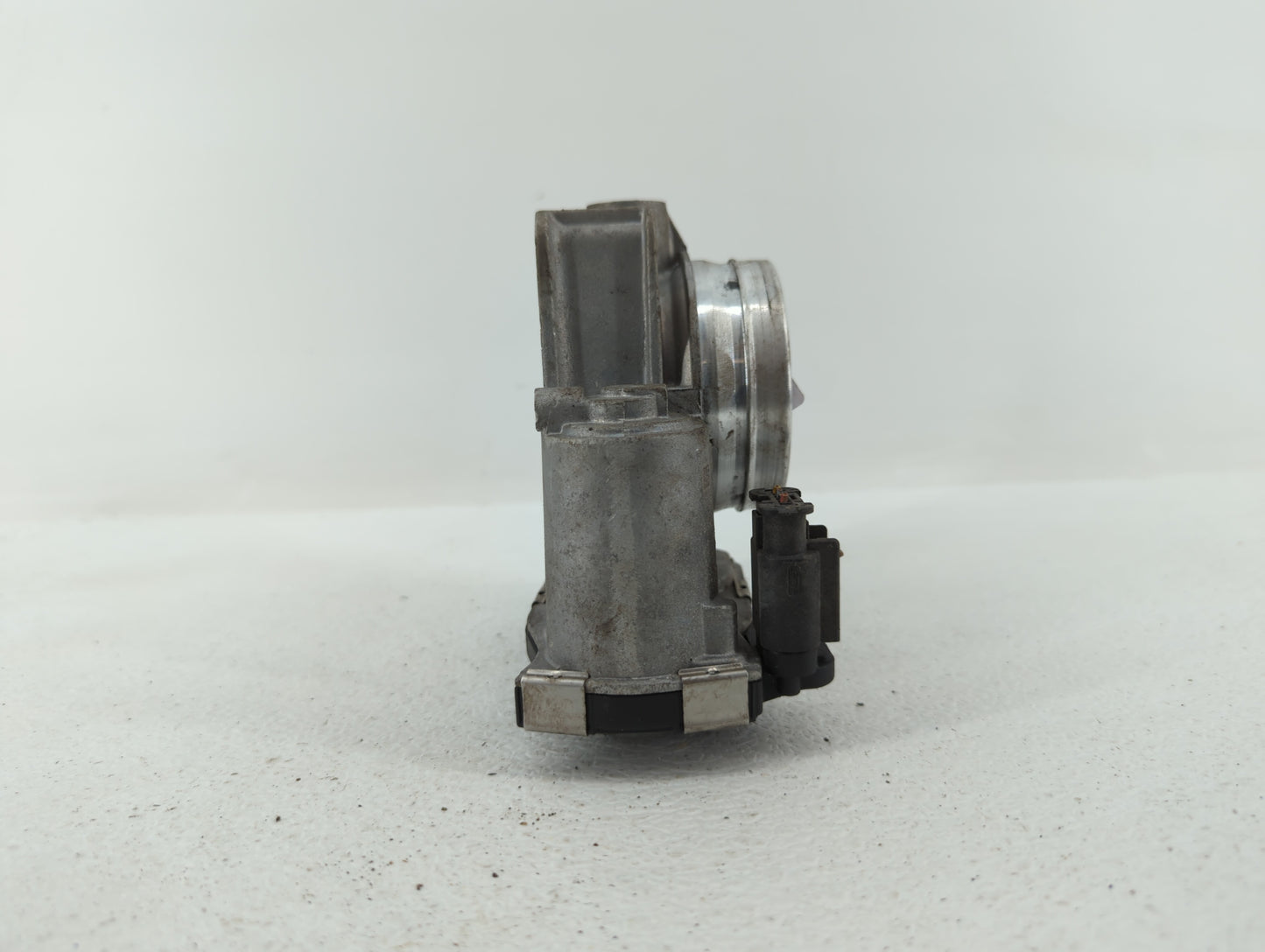 2013-2019 Chevrolet Malibu Throttle Body P/N:12670837AA 12681472AA, 12670937AA Fits Fits 2013 2014 2015 2016 2017 2018 2019 