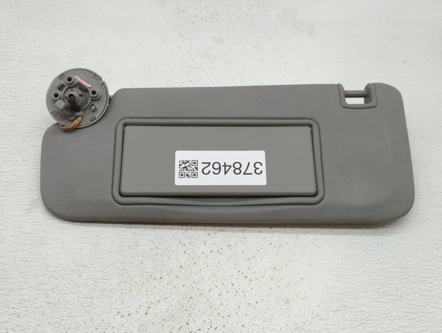 2016-2019 Chevrolet Malibu Sun Visor Shade Replacement Driver Left Mirror Fits Fits 2016 2017 2018 2019 OEM Used Auto Parts 