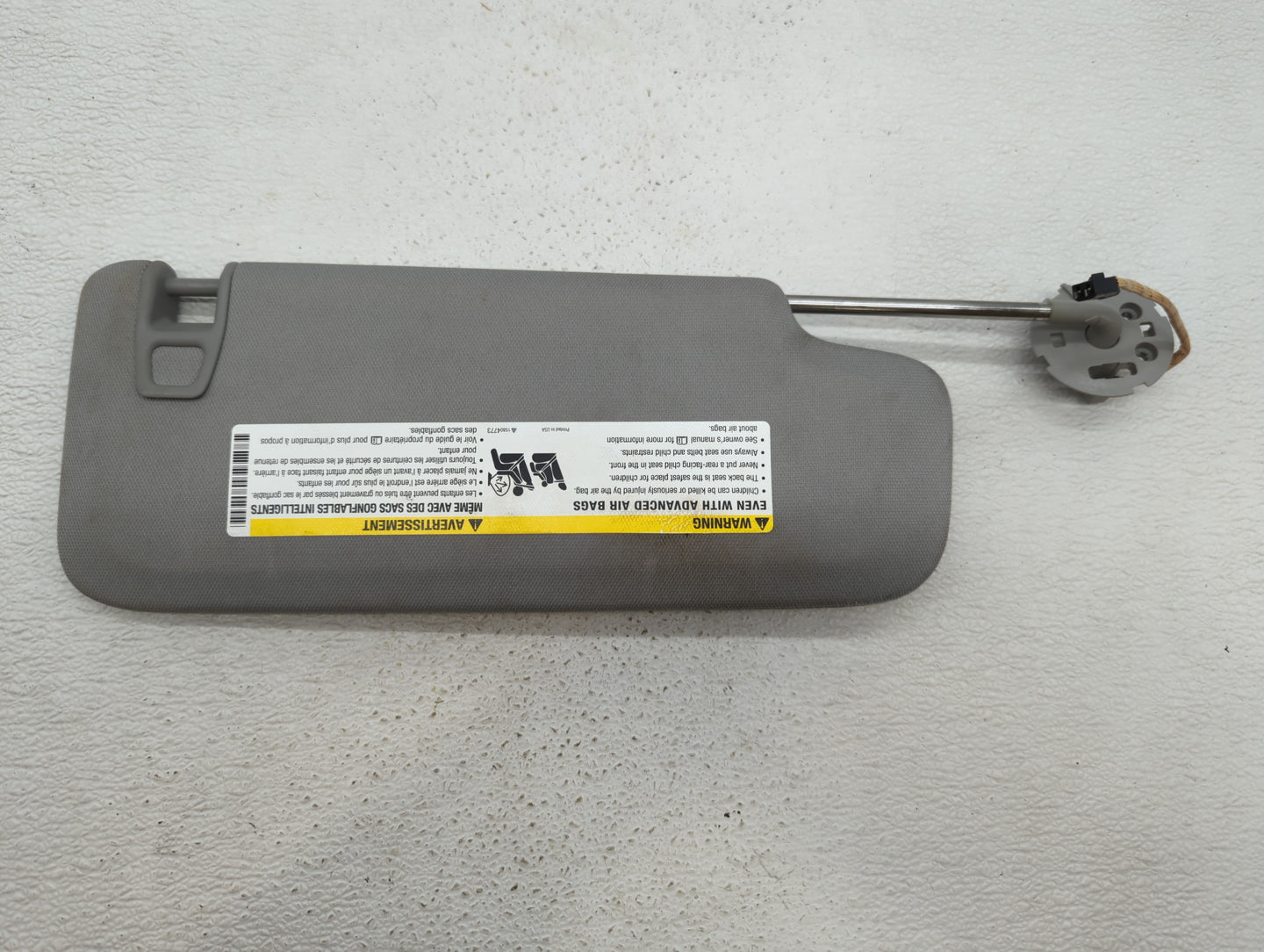 2016-2019 Chevrolet Malibu Sun Visor Shade Replacement Driver Left Mirror Fits Fits 2016 2017 2018 2019 OEM Used Auto Parts 