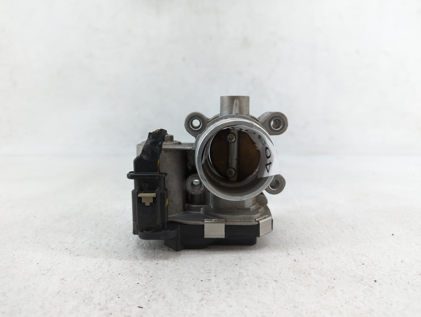 2016-2019 Chevrolet Malibu Throttle Body P/N:12671379AA Fits Fits 2016 2017 2018 2019 OEM Used Auto Parts - Oemusedautoparts