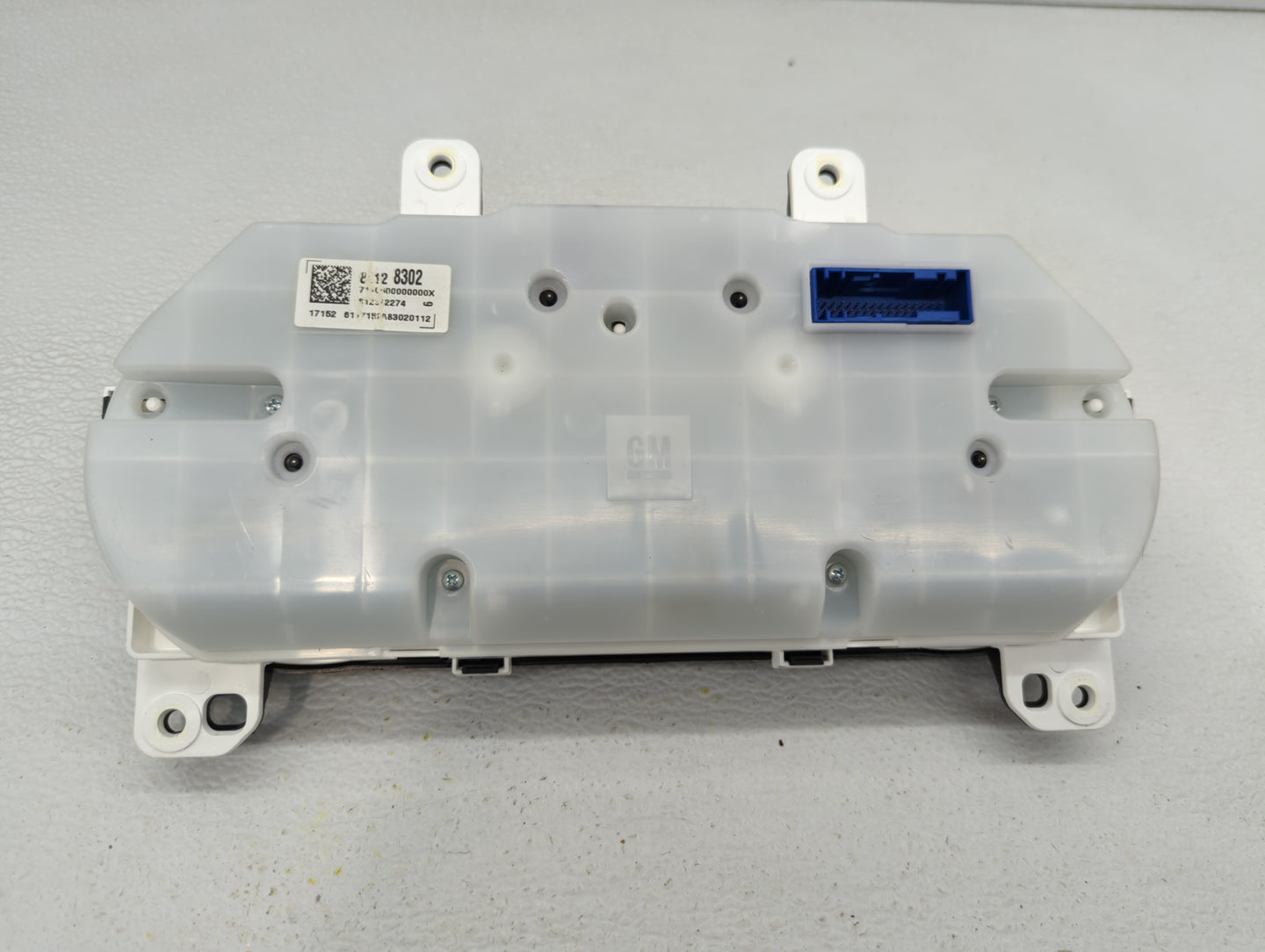 2017-2018 Chevrolet Malibu Instrument Cluster Speedometer Gauges P/N:84075670 84356877, 84128302, 84451585 Fits Fits 2017 20