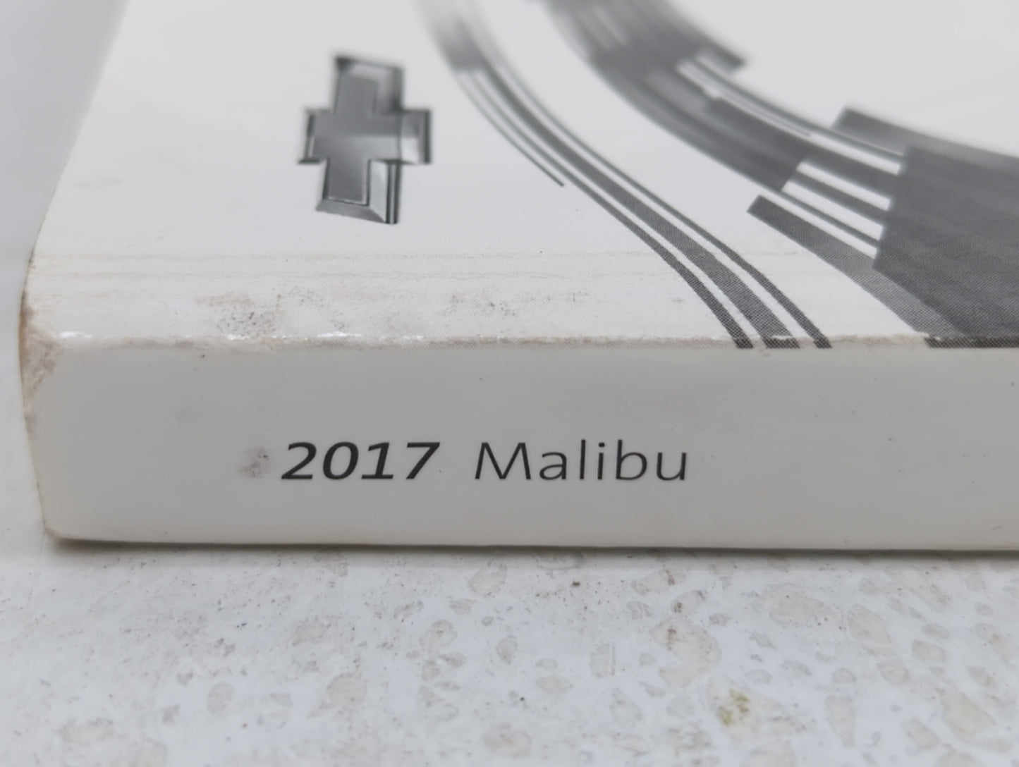 2017 Chevrolet Malibu Owners Manual Book Guide OEM Used Auto Parts - Oemusedautoparts1.com