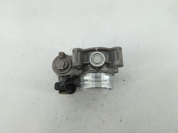2016-2021 Chevrolet Malibu Throttle Body P/N:12671379AA Fits Fits 2016 2017 2018 2019 2020 2021 2022 OEM Used Auto Parts