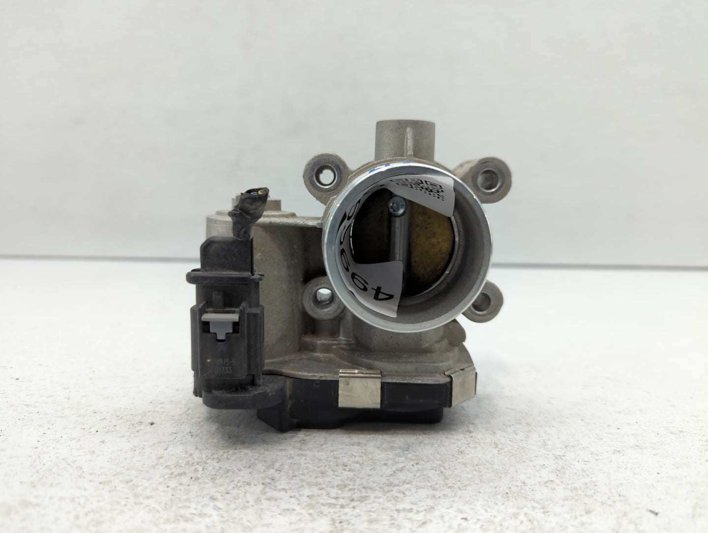 2016-2021 Chevrolet Malibu Throttle Body P/N:12671379AA Fits Fits 2016 2017 2018 2019 2020 2021 2022 OEM Used Auto Parts - O
