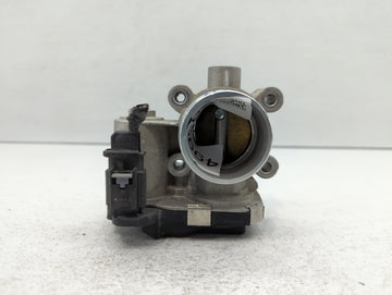2016-2021 Chevrolet Malibu Throttle Body P/N:12671379AA Fits Fits 2016 2017 2018 2019 2020 2021 2022 OEM Used Auto Parts - O