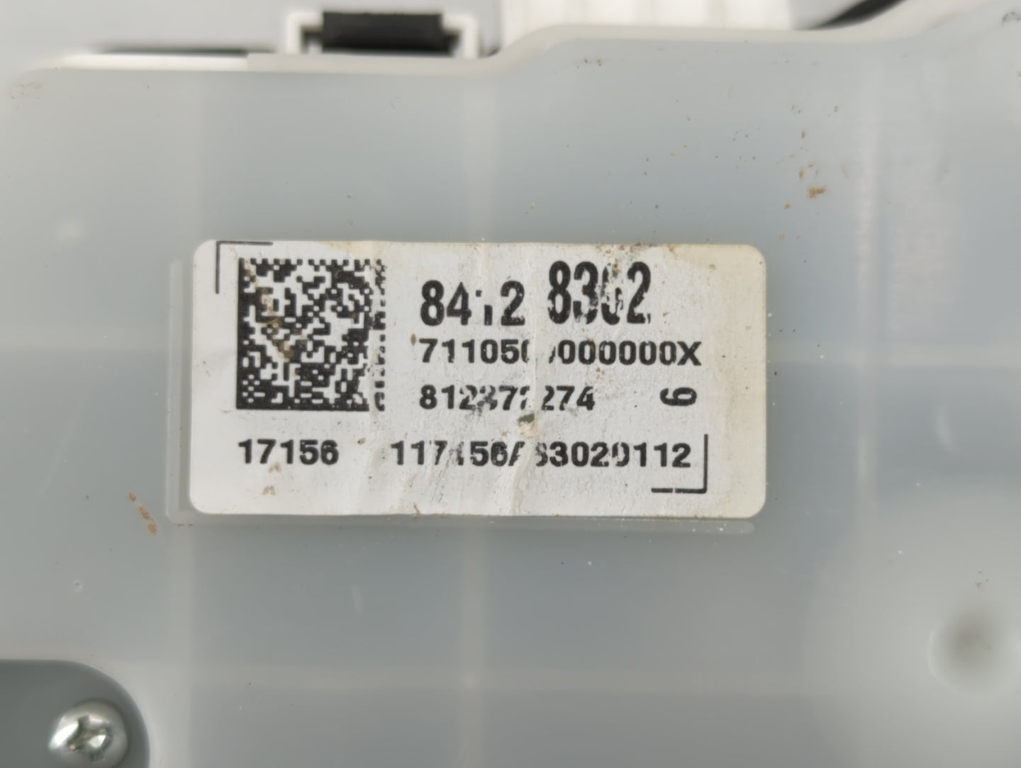 2017-2018 Chevrolet Malibu Instrument Cluster Speedometer Gauges P/N:84075670 84356877, 84128302, 84451585 Fits Fits 2017 20