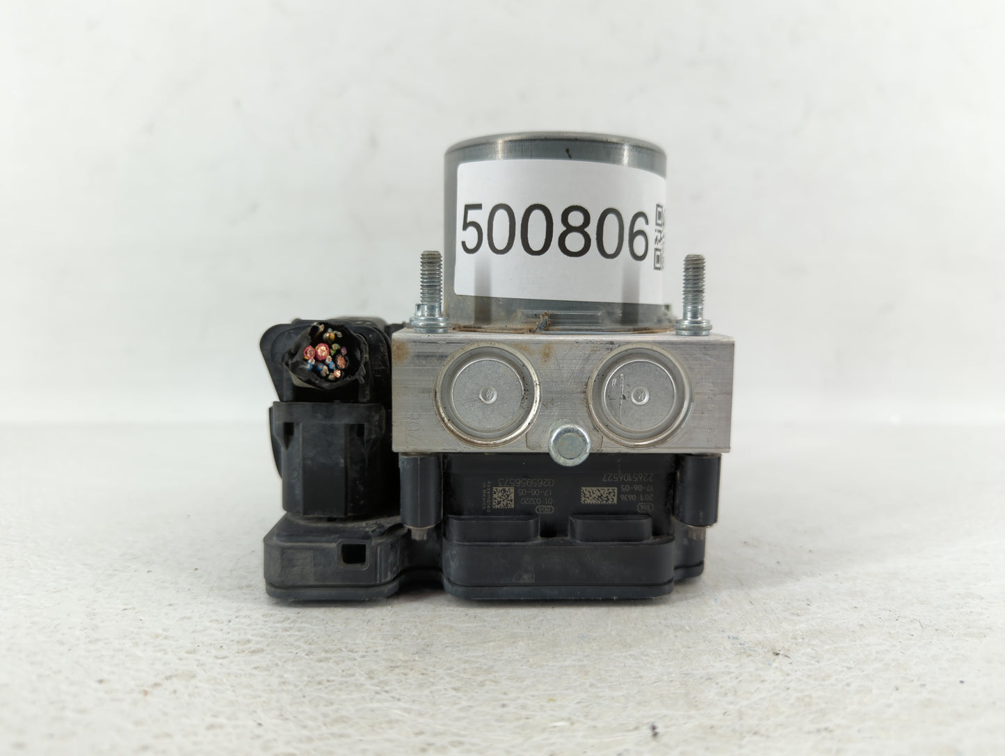 2017 Chevrolet Malibu ABS Pump Control Module Replacement P/N:84205164 84139390, 84139389, 84139399, 84056034 Fits OEM Used 