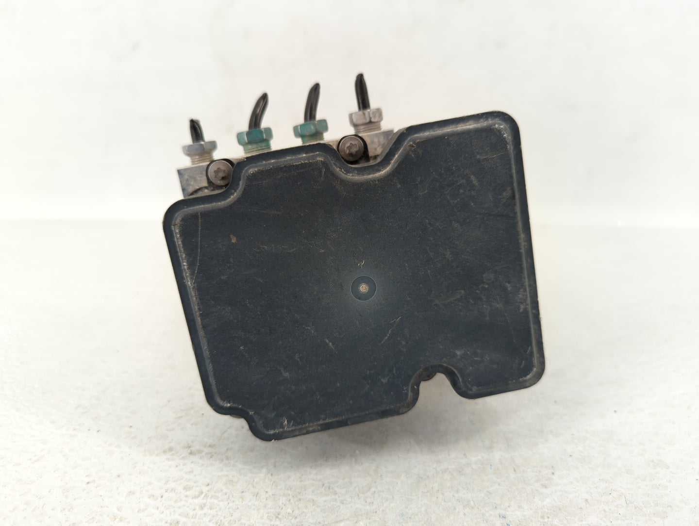2017 Chevrolet Malibu ABS Pump Control Module Replacement P/N:84205164 84139390, 84139389, 84139399, 84056034 Fits OEM Used 
