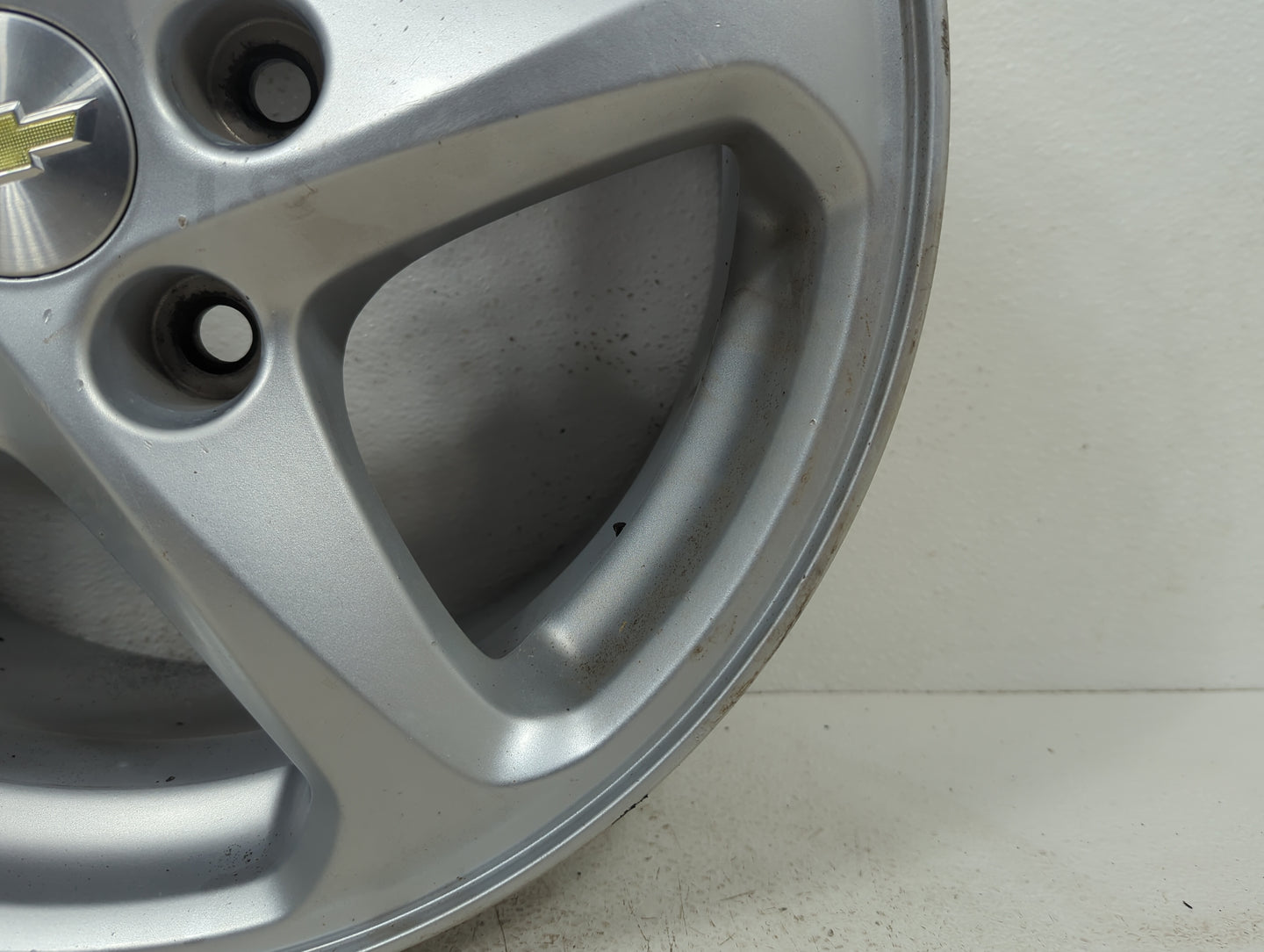 2017 Chevrolet Malibu Oem Wheel Rim 5026012 - Oemusedautoparts1.com