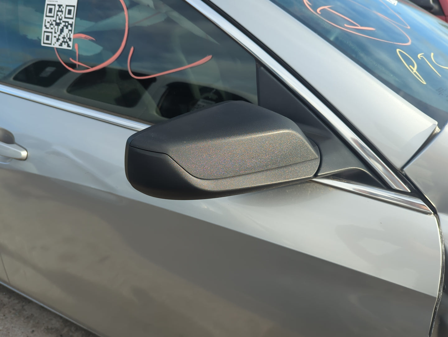 2016-2021 Chevrolet Malibu Passenger Side View Mirror - Right Door Mirror OEM Used - Oemusedautoparts1.com