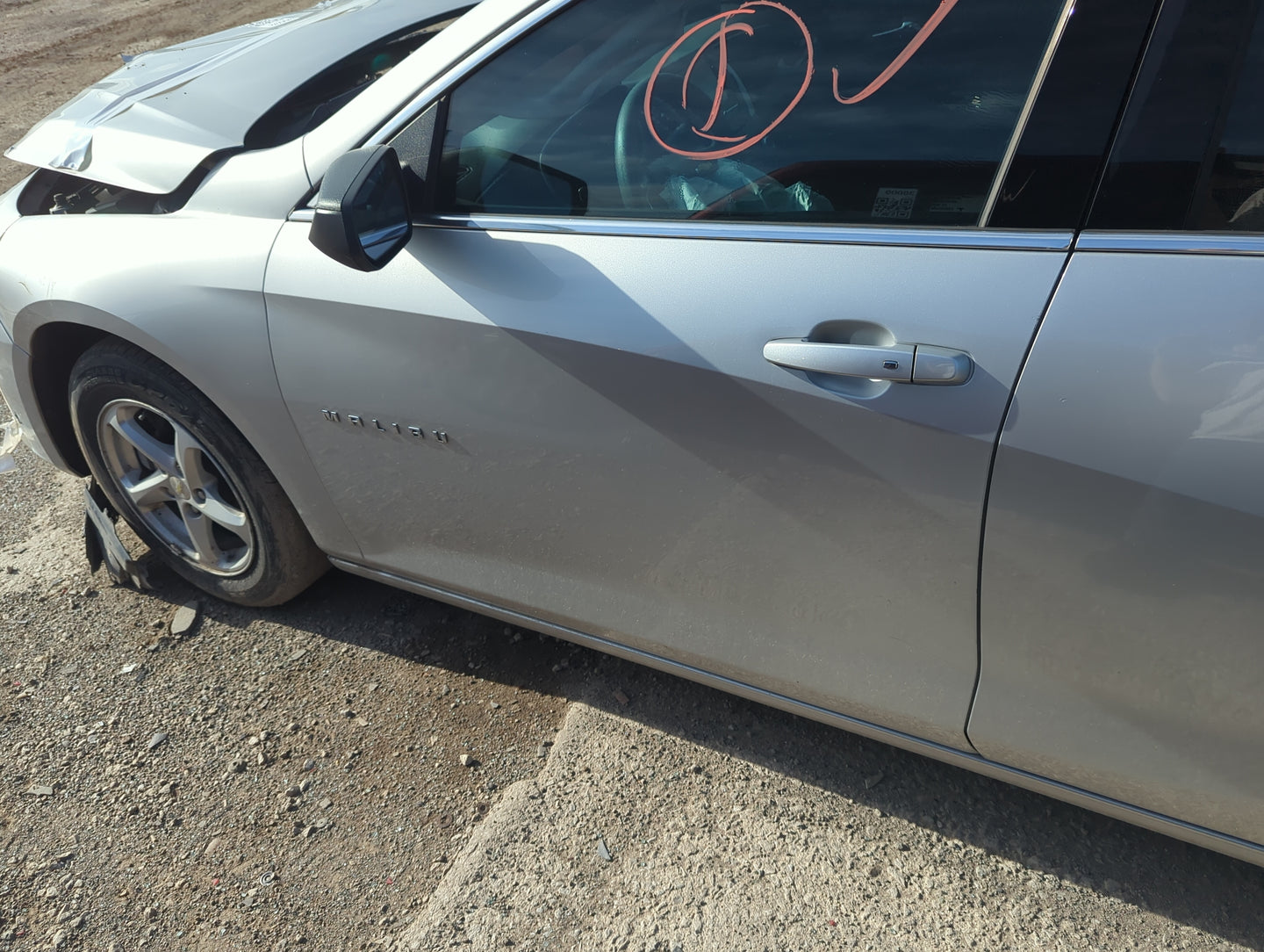 2016-2021 Chevrolet Malibu Driver Front Door Oem - Oemusedautoparts1.com