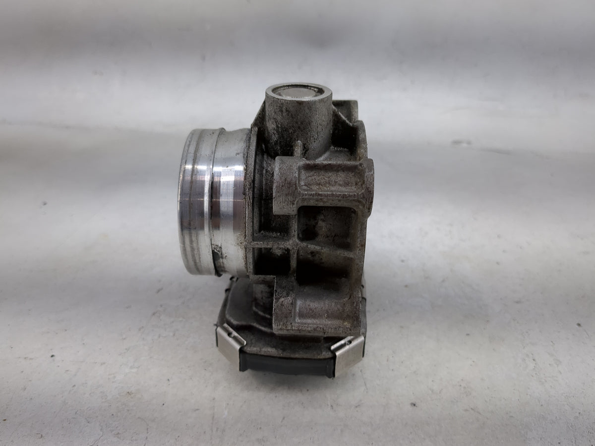 2016-2021 Chevrolet Malibu Throttle Body P/N:12671379AA Fits Fits 2016 2017 2018 2019 2020 2021 2022 OEM Used Auto Parts - O