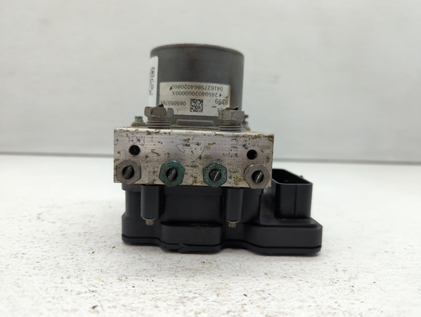 2017 Chevrolet Malibu ABS Pump Control Module Replacement P/N:065055766 84139390, A24T27-5242, 84139389, 065055768, 84139399