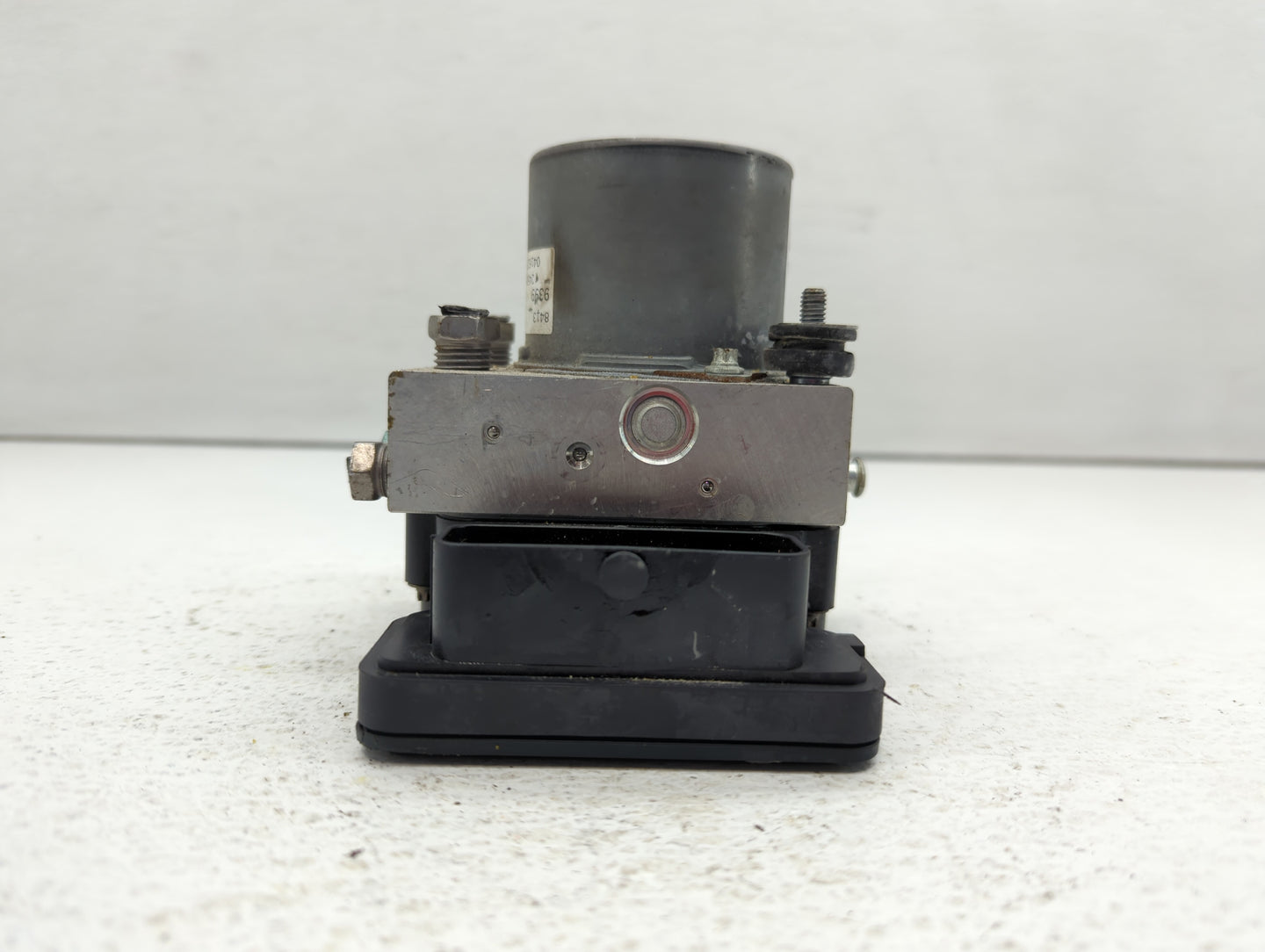 2017 Chevrolet Malibu ABS Pump Control Module Replacement P/N:065055766 84139390, A24T27-5242, 84139389, 065055768, 84139399