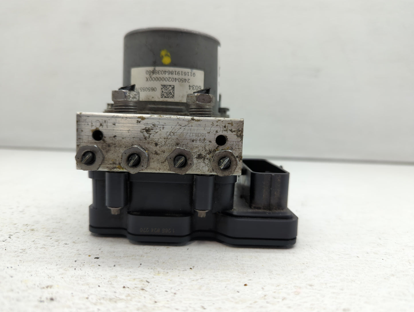 2017 Chevrolet Malibu ABS Pump Control Module Replacement P/N:065055766 84139390, A24T27-5242, 84139389, 065055768, 84139399